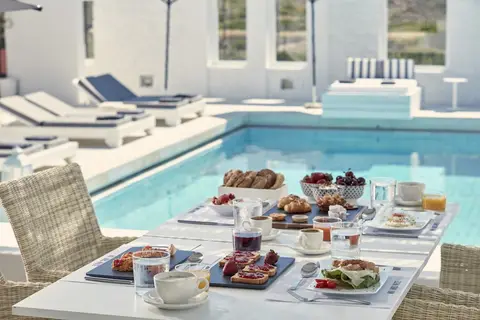 Mr & Mrs White Paros in Naoussa, foto 4