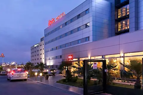ibis Valencia Bonaire Airport in Aldaia