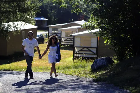 Camping Le Courounba in Les Vigneaux — foto 28