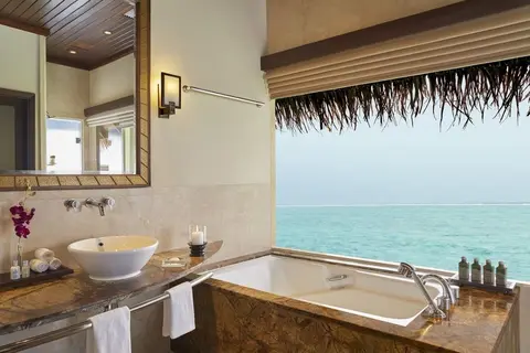 Taj Exotica Resort & Spa Maldives in Enboodhoo, foto 28