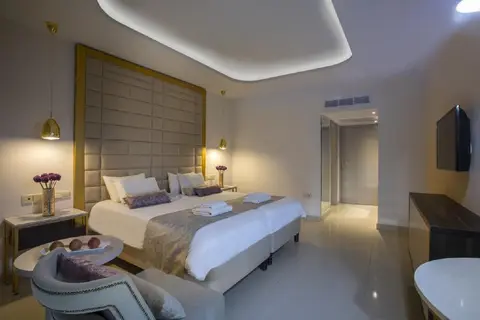 Constantinos The Great Beach Hotel in Παραλίμνι — foto 22