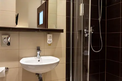 Hotel Maximum in Krakau — foto 17