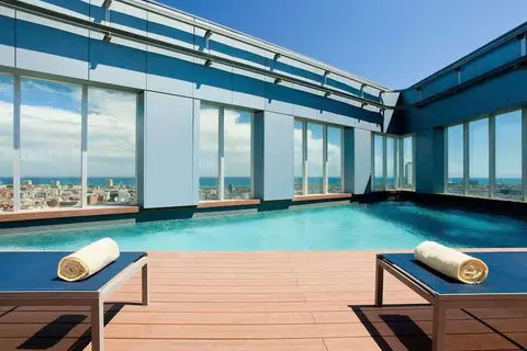 Novotel Barcelona City in Barcelona — foto 2