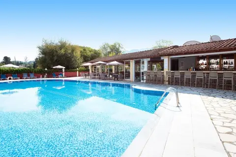 Eriva Hotel in Αχαράβη — foto 5