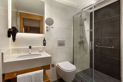 Days Inn by Wyndham Istanbul Bomonti in Istanbul, foto 12