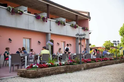 Hotel Bella Lazise in Lazise — foto 12