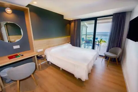 Hotel Montemar in Benidorm — foto 22