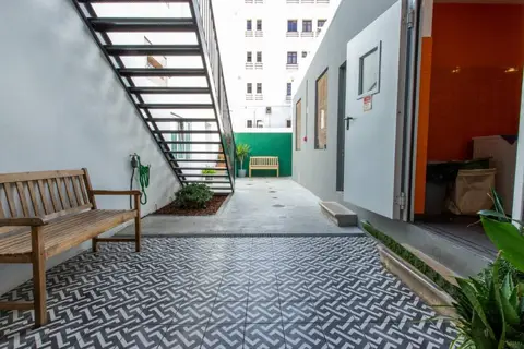 Hostellicious in Mexilhoeira Grande — foto 4