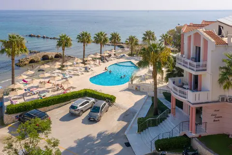 Xenos Kamara Beach in Zakynthos Municipal Unit