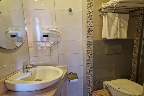 Azak Hotel in Alanya — foto 11