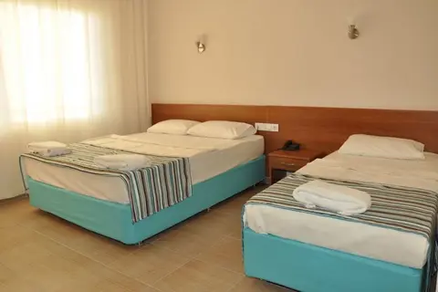 Miss Cleopatra Hotel in Cleopatra beach — foto 2