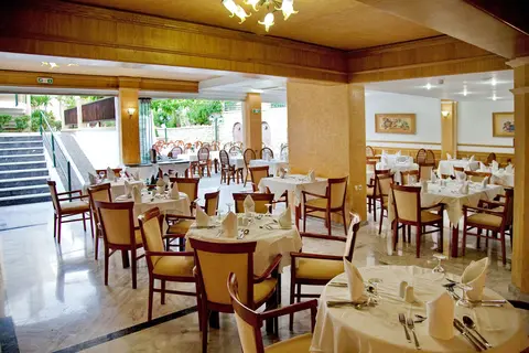 Jo An Beach Hotel in Άδελε — foto 30