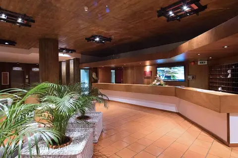 Baía Madeira Hotel - Ocean Beachfront in Machico — foto 9