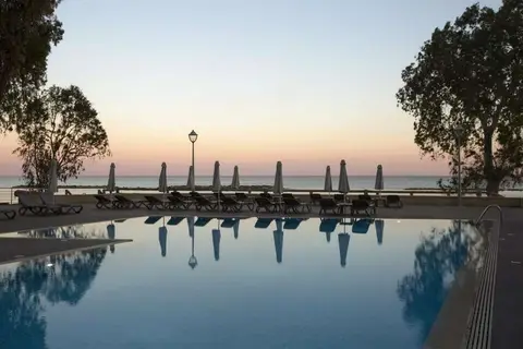 Harmony Bay Hotel in Limassol — foto 2