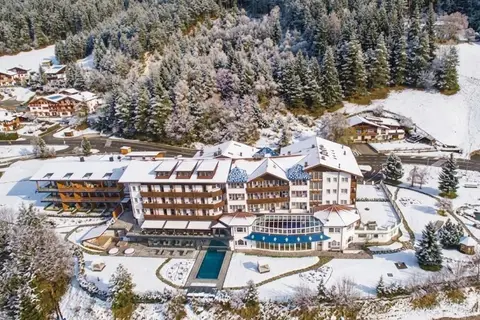 Hotel Diamant Spa Resort in Santa Cristina Gherdëina - Santa Cristina Valgardena - St. Christina in Gröden — foto 7