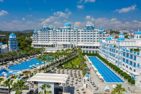 Rubi Platinum Spa Resort & Suites in Alanya