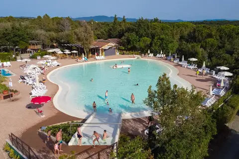 Camping hu Montescudaio Village in Montescudaio, foto 5