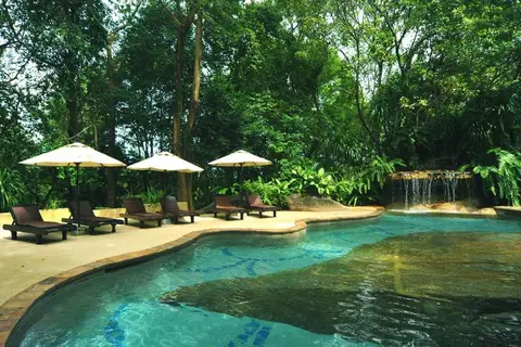 The Fair House Beach Resort in บ้านเฉวงน้อย — foto 5