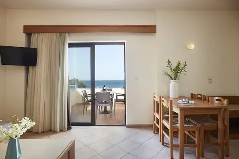 Blue Dome Sea View Hotel in Platanias (Chania) — foto 15
