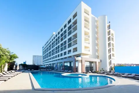 TRYP Lisboa Caparica Mar in Almada