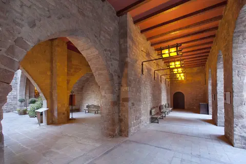 Parador de Cardona in Cardona — foto 26