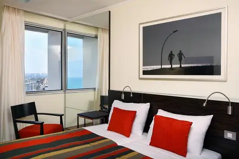 Tal by the Beach Hotel in Tel Aviv — foto 4