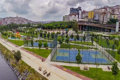 Mövenpick Hotel Istanbul Golden Horn in Eyüpsultan — foto 9
