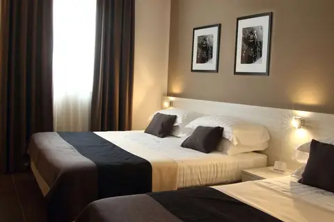 Stelle Hotel The Businest in Napels, foto 2