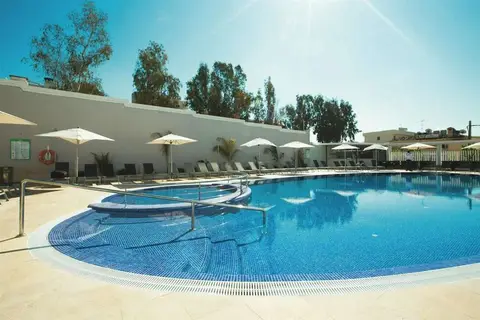 Paguera Beach in Palma — foto 2
