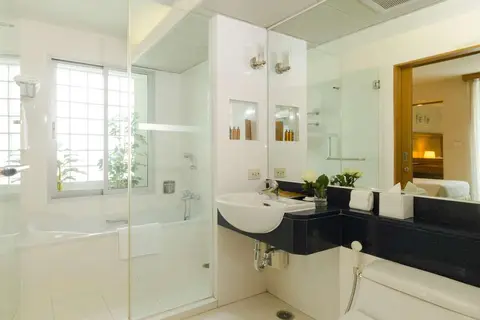 At Ease Saladaeng in Bangkok — foto 9