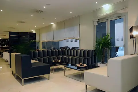 Exe Plaza Delicias in Zaragoza — foto 16