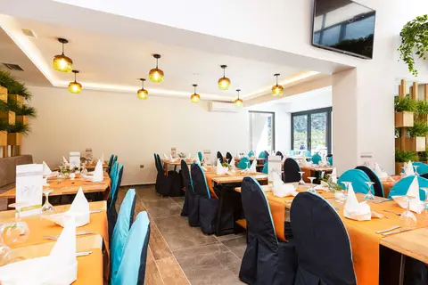 T Hotel Premium Suites in Vlichada, foto 14