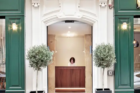New Hotel Le Voltaire in Parijs