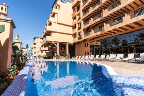Globales Paraiso Beach in Estepona