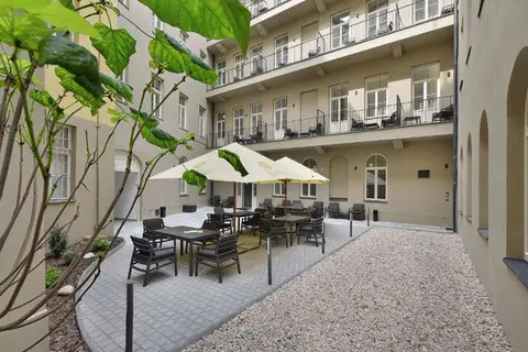 EA Hotel New Town in Praag — foto 7