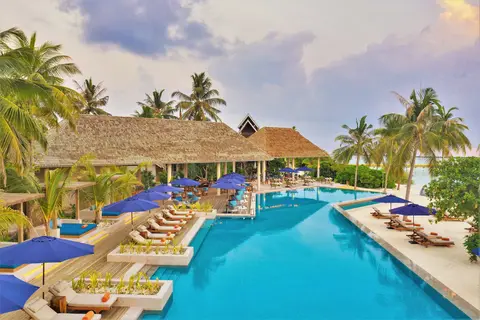 Emerald Faarufushi Resort & Spa in Rah Gili Maldives — foto 7
