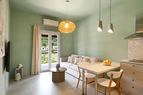 Studios And Apartments Niki in Αχαράβη — foto 11