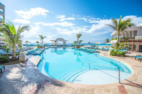 Wyndham Alltra Cancun in Sunscape Resort — foto 14