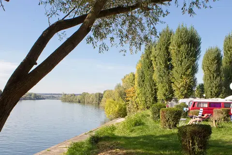 International Maisons-laffitte in Maisons-Laffitte — foto 14