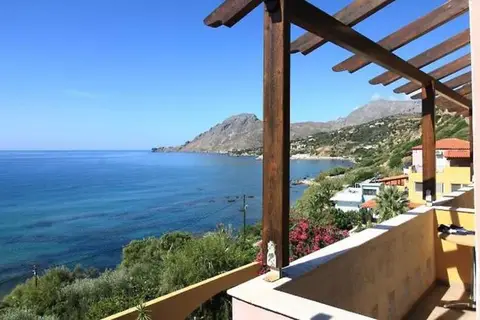 Horizon Beach in Πλακιάς — foto 9