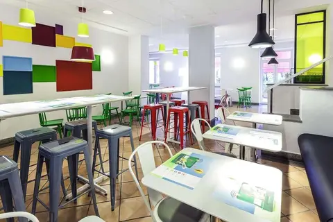 Ibis Styles Napoli Garibaldi in Napels, foto 6