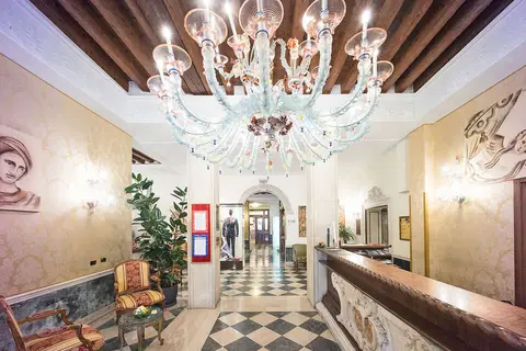 NH Venezia Santa Lucia in Venetië, foto 12
