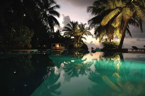 Royal Island Resort & Spa in Maakana — foto 22