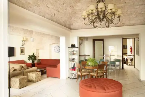 Hotel Lanzillotta in Alberobello — foto 8