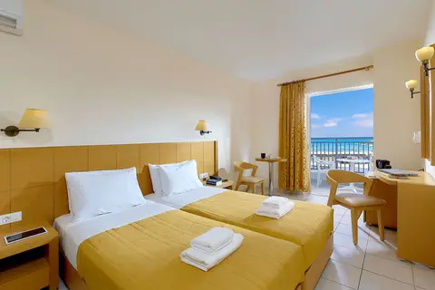 Astir Beach in Δημοτική Ενότητα Γουβών — foto 3