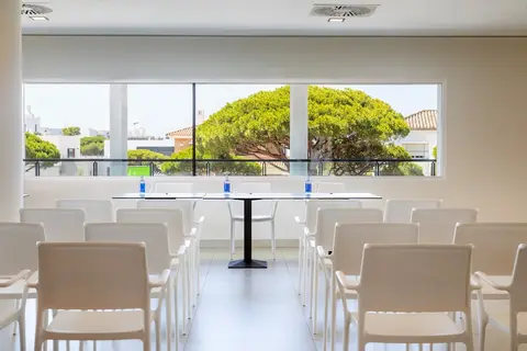Al Sur Apartamentos in Chiclana De La Frontera — foto 14