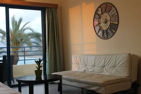 Vrachia Beach Hotel & Suites in Kissonerga — foto 21