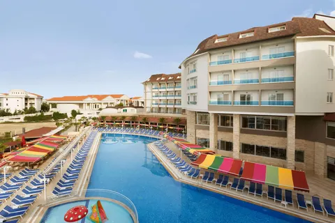 Ramada Resort Side in Manavgat