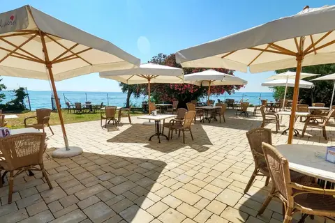 Sivinos Camping Boutique in Manerba del Garda — foto 15