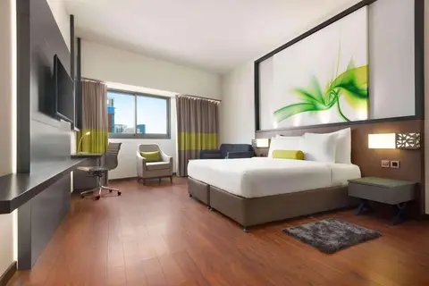 Howard Johnson Plaza By Wyndham Dubai in ديرة — foto 29